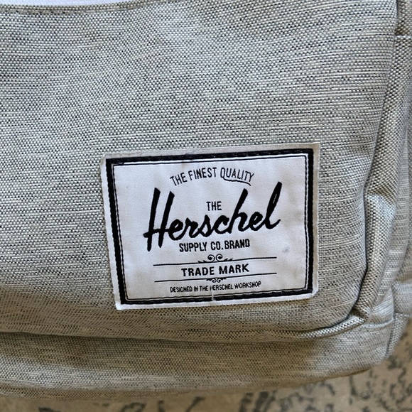 Herschel backpack - Picture 2 of 4